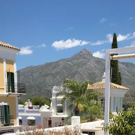 Aloha Pueblo With Sea Views *