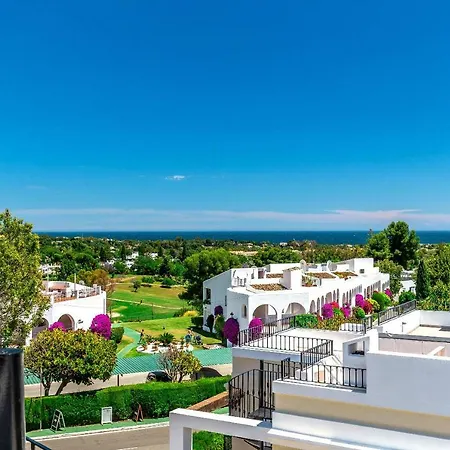 Apartment Aloha Pueblo With Sea Views Marbella